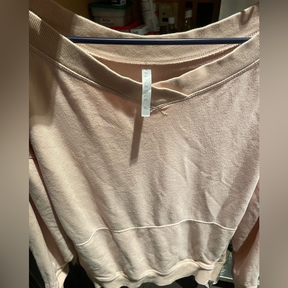 Fablectics off the should pullover with pockets - Picture 2 of 2